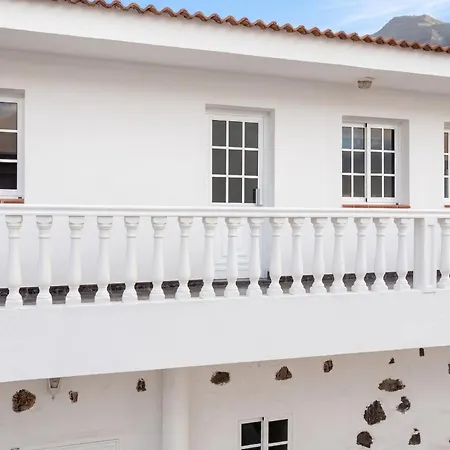 Exceptional In | 25 Sq.m. | Terrace *